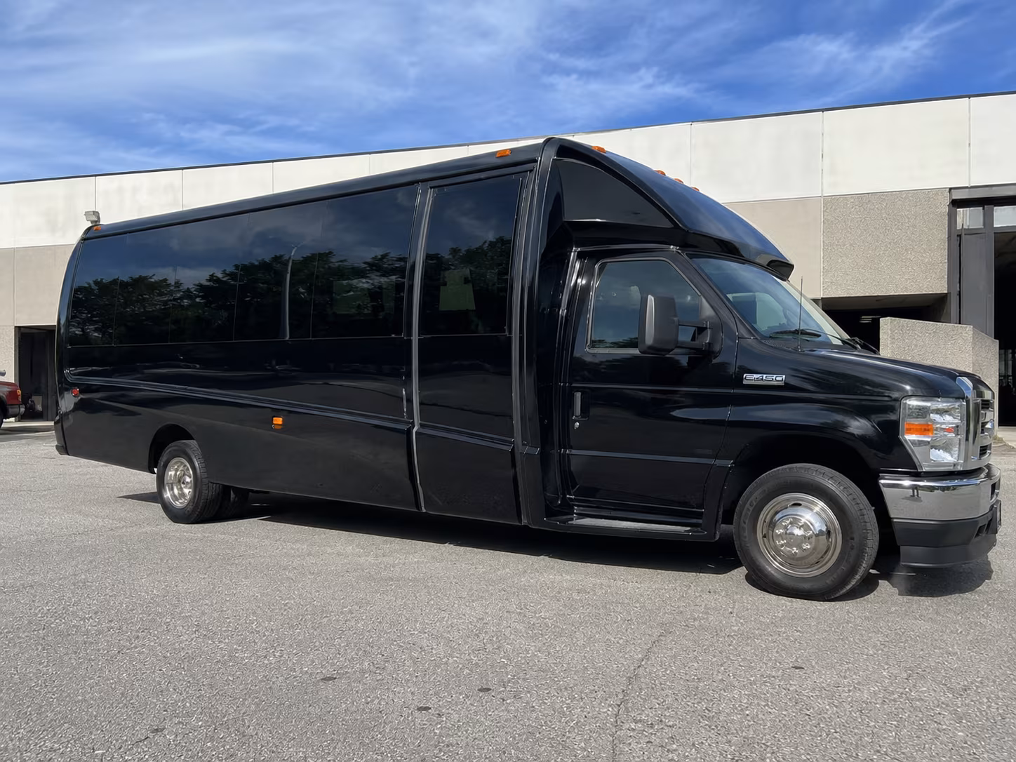 airport transfers between evv newburgh and new harmony